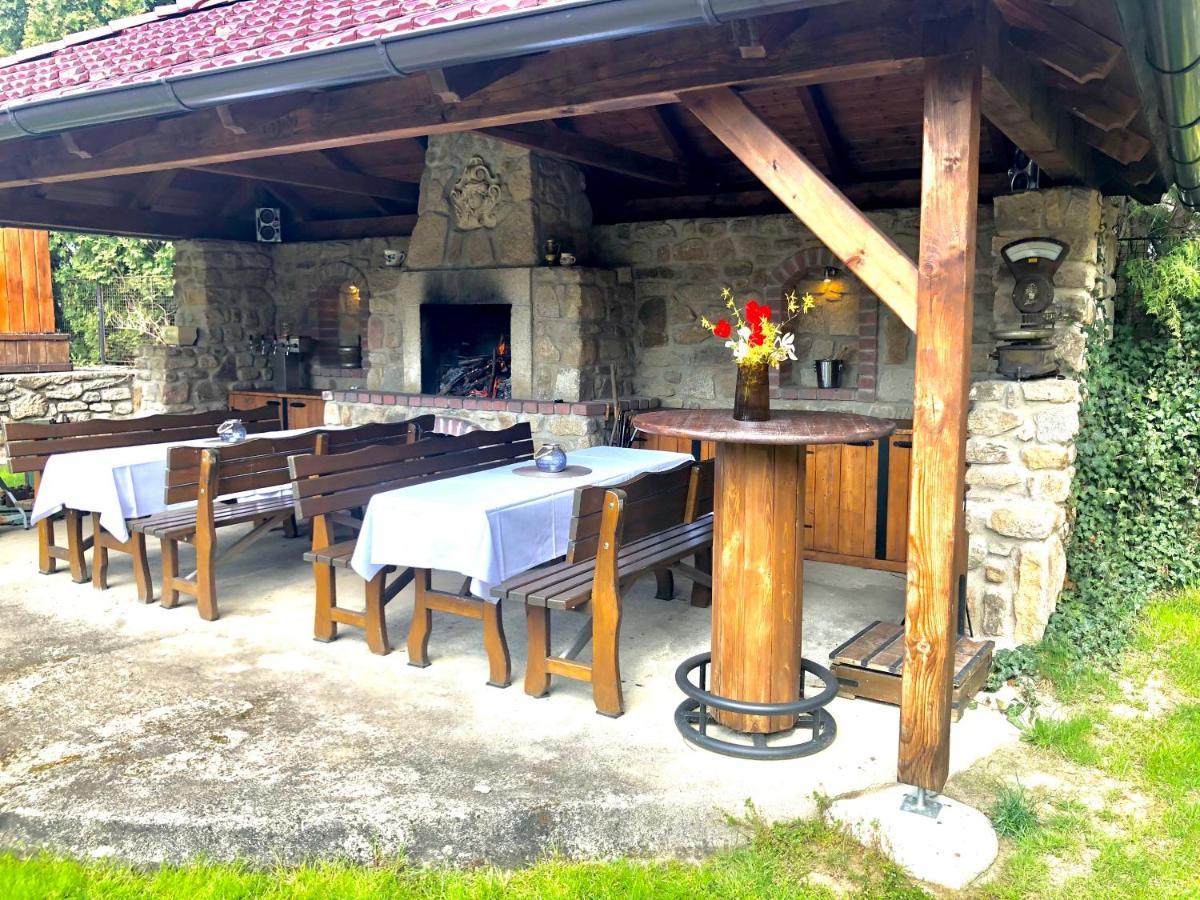 Penzion Na Hostici Cimer Bagian luar foto